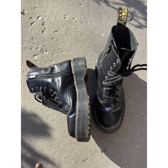 Dr. Martens Size 9 Jadon Leather Platform Combat Boots Black Leather - Picture 3 of 9